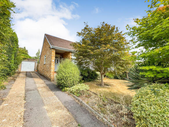 Bassett Green Close