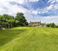 24a Field House, Manor Road, Farnley Tyas, Huddersfield HD4 6UL