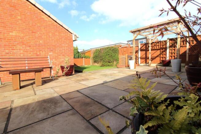 Patio 1.JPG