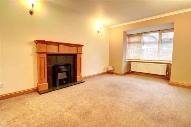 DINING ROOM/FAMILY