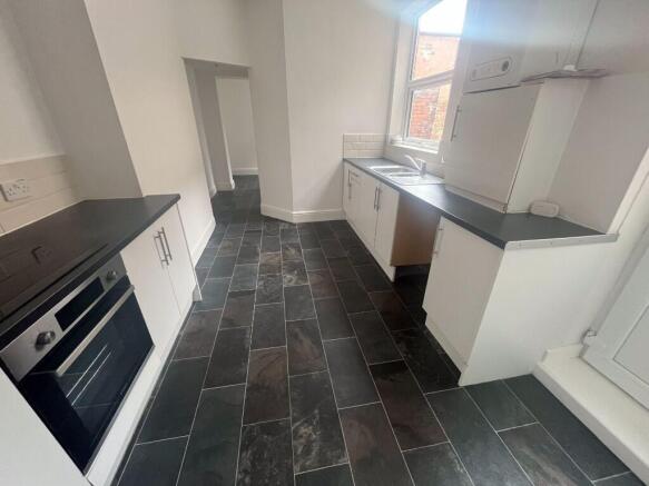 Flat 1 Kitchen