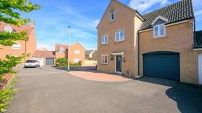 52, Shackleton Way, Peterborough PE7 3AB
