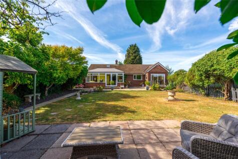 Crofts Lane, Newton Longville, Milton Keynes, Buckinghamshire, MK17