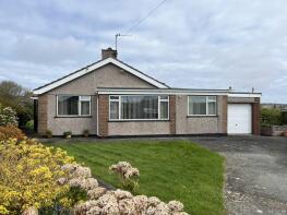 5, Tyddyn Gyrfa, Cemaes LL67 0LF