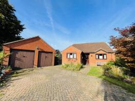 1, Manor Farm Close, Newark NG23 5SW