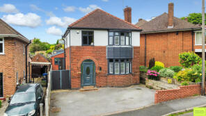 136, Hady Hill, Chesterfield S41 0EF