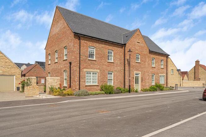 2 Rose Drive-1.jpg