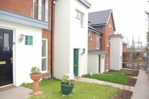 15, Lower Hadderidge, Burslem, Stoke-on-trent ST6 3ER