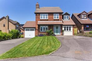 35, Lychgate Drive, Horndean, Waterlooville PO8 9QE