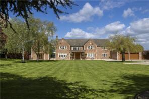 Stirling House, The Green, Shipston-on-stour CV36 5NQ