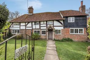 Tudor Cottage, Surrey Road, Lickfold, Petworth GU28 9DT