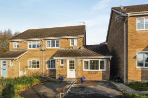 14, Llys Iris, Neath SA10 7QW