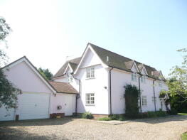 Finchams, Cratfield Road, Halesworth IP19 0QB