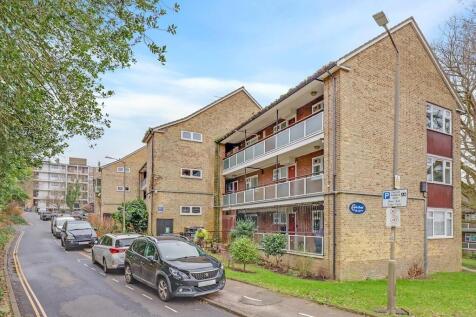 Cortis Road, London, SW15