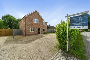 Oak Tree House, The Heath, Ipswich IP9 2LX