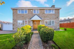 39, Robin Hood Way, Clifton, Brighouse HD6 4LA