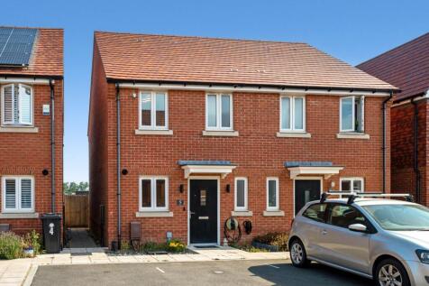 Baker Close, Bracklesham Bay, Chichester, West Sussex, PO20