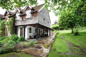 1, Archway Cottages, Vowels Lane, East Grinstead RH19 4LD