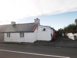 2, Llain Wen, A4080 From Tyn Lon Ceirchog To Junction For Station Road, Ty Croes LL63 5UF