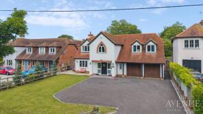 35, Oakley Court, Benson, Wallingford OX10 6QH