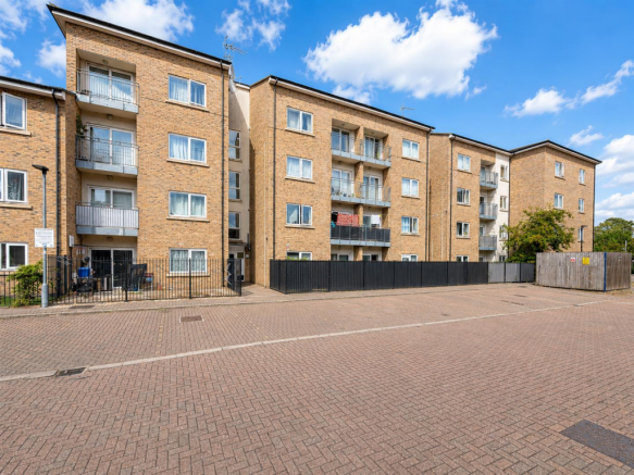 Gateway Court