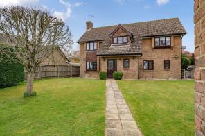 2, Dene Acre, The Dene, Ropley, Alresford SO24 0BH