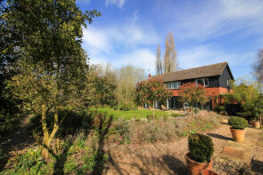 Potters Roost, Bell Green, Halesworth IP19 0DH
