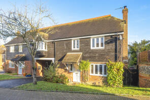 11, Lewknor Close, Lewknor, Watlington OX49 5UJ
