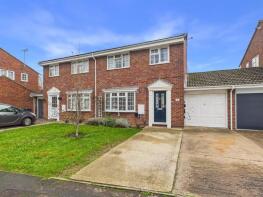 8, Thrush Close, Gloucester GL4 4WZ