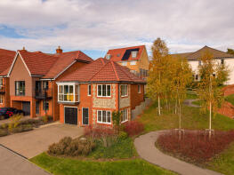 2, Sinclair Drive, Codmore Hill, Pulborough RH20 1FX