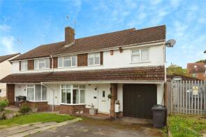 27, St Marys Way, Longfield DA3 7PD
