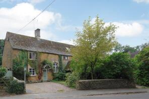 School End, The Green, Bicester OX25 6HT