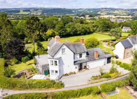 West Cwm, Church Road Service Road, Hereford HR3 5RF