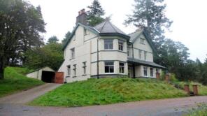 Lochnagar Lodge, U149m B976 At Easter Balmoral To Lochnagar Distillery, Balmoral, Ballater AB35 5TB
