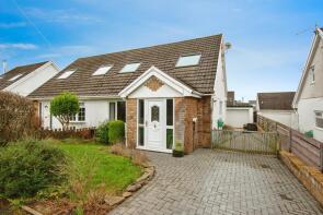 5, Balmoral Close, Penycoedcae, Pontypridd CF37 1XE