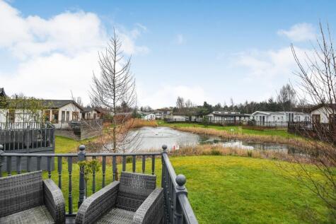Carnoustie Court, Tydd St Giles, Wisbech, Cambs, PE13 5NZ