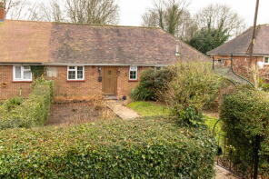 14, Cuckoo Close, Basingstoke RG25 2BJ