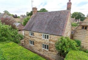 6 Home Farm Cottage, High Street, Towcester NN12 8PU
