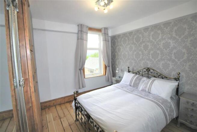 Bedroom 2nd.jpg