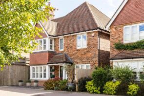 1, Sycamore Mews, Caterham CR3 5WN