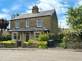 Knowle House, Longlands Road, New Mills SK22 3BZ