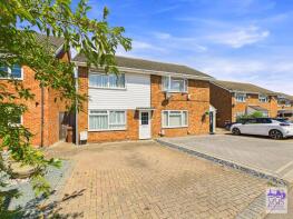 18, Cardens Road, Cliffe Woods, Rochester ME3 8TU