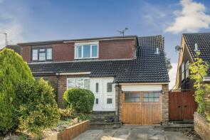 22, Chalton Heights, Luton LU4 9UF