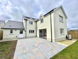 Cnwc-y-barcud, Lady Road (blaenporth), Cardigan SA43 2BE