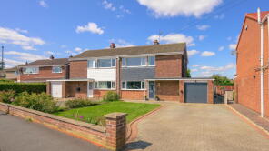 22, Rushcliffe Road, Grantham NG31 8ED