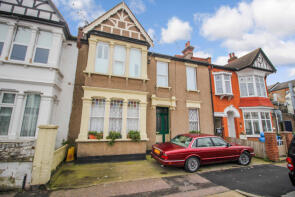 2, Burdett Avenue, Westcliff-on-sea SS0 7JW