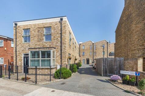 Morshead Yard, Hampton, TW12