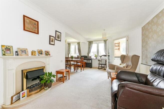 Living / Dining Room