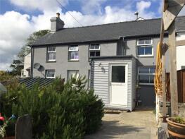 Bronallt, Ffordd Bro Pedr Fardd, Garndolbenmaen LL51 9NQ