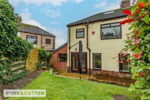 4, Brookside Avenue, Oldham OL4 4LH